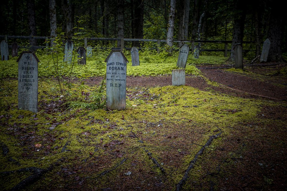Dyea Graveyard